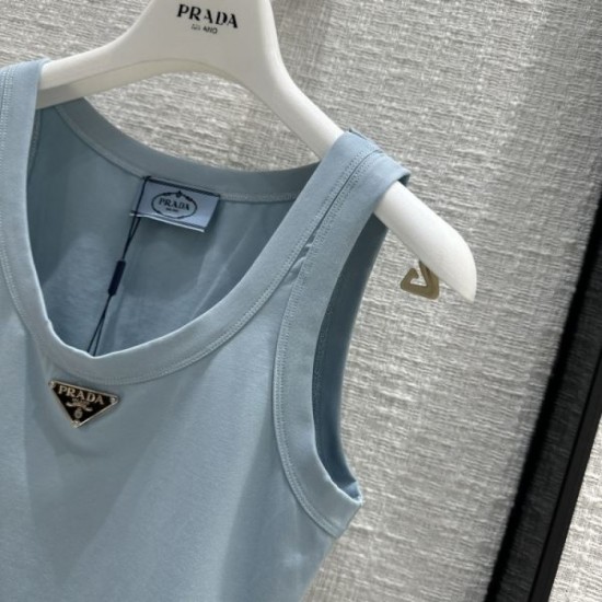 2024SS Waistcoat PRADA Enjoy trendy coordination 2024SS Waistcoat PRADA Enjoy trendy coordination
