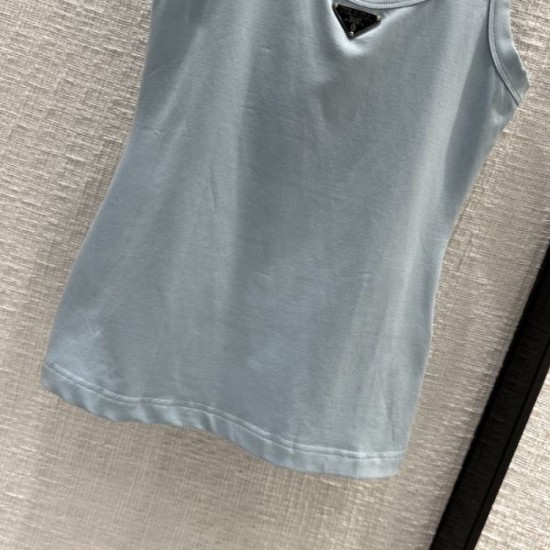 2024SS Waistcoat PRADA Enjoy trendy coordination 2024SS Waistcoat PRADA Enjoy trendy coordination