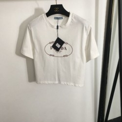2024SS Short Sleeve T-shirt PRADA Finished with a unique impression