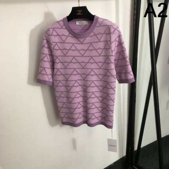 2024SS Short Sleeve Knit VALENTINO Valentino TOP Seller Award Winner 2024SS Short Sleeve Knit VALENTINO Valentino TOP Seller Award Winner