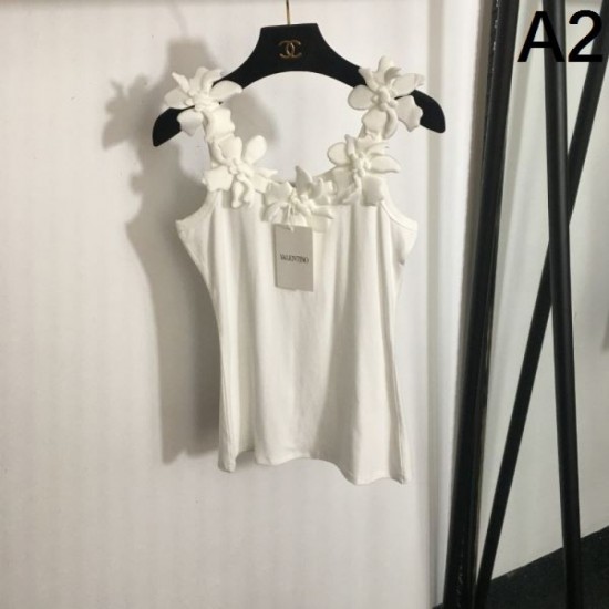 2024SS Camisole VALENTINO Very popular overseas 2024SS Camisole VALENTINO Very popular overseas