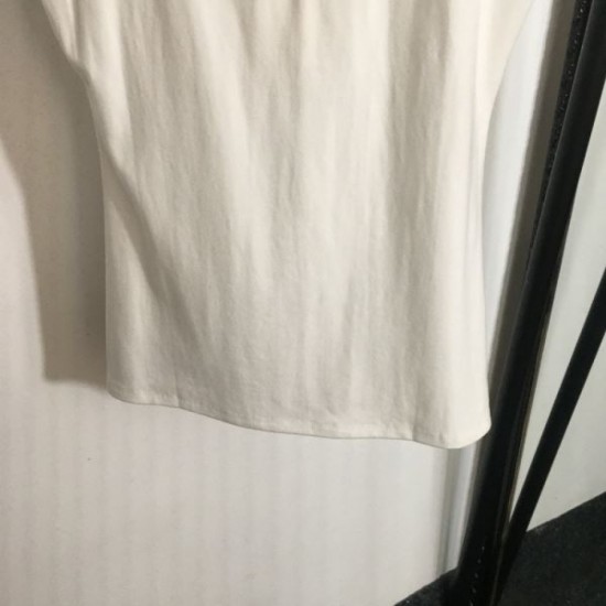 2024SS Camisole VALENTINO Very popular overseas 2024SS Camisole VALENTINO Very popular overseas