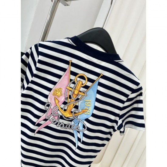 2024SS Short Sleeve T-shirt VERSACE Now attracting attention 2024SS Short Sleeve T-shirt VERSACE Now attracting attention