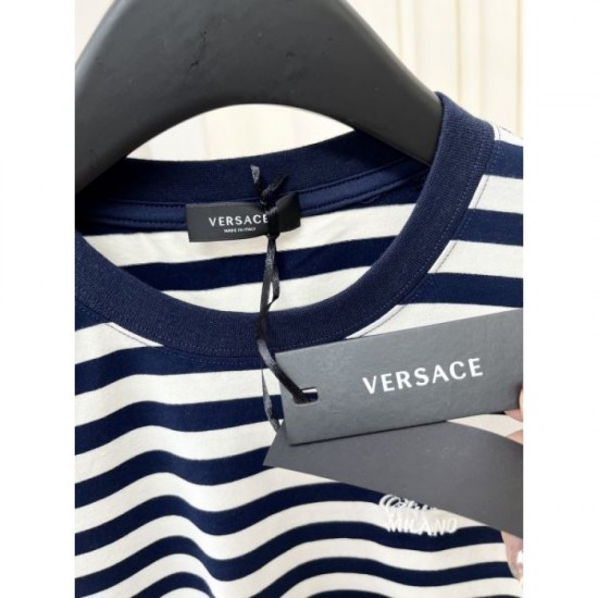 2024SS Short Sleeve T-shirt VERSACE Now attracting attention 2024SS Short Sleeve T-shirt VERSACE Now attracting attention