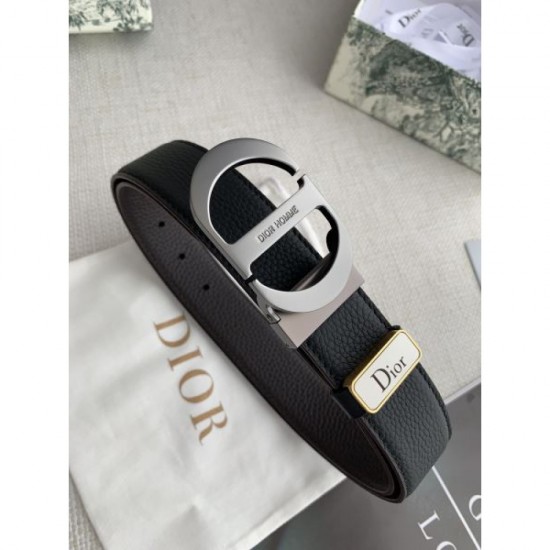 DIOR This season's trend item 2024SS belt DIOR This season's trend item 2024SS belt