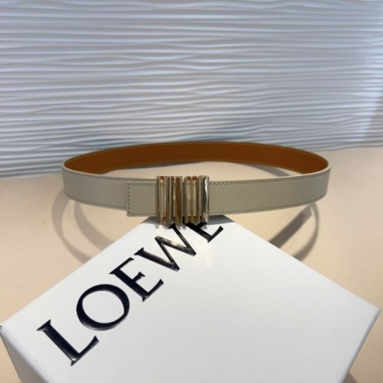 LOEWE 2024SS belt, a big hit that sold out immediately in Japan LOEWE 2024SS belt, a big hit that sold out immediately in Japan