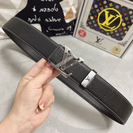 LOUIS VUITTON Gift for loved ones 2024SS Belt LOUIS VUITTON Gift for loved ones 2024SS Belt