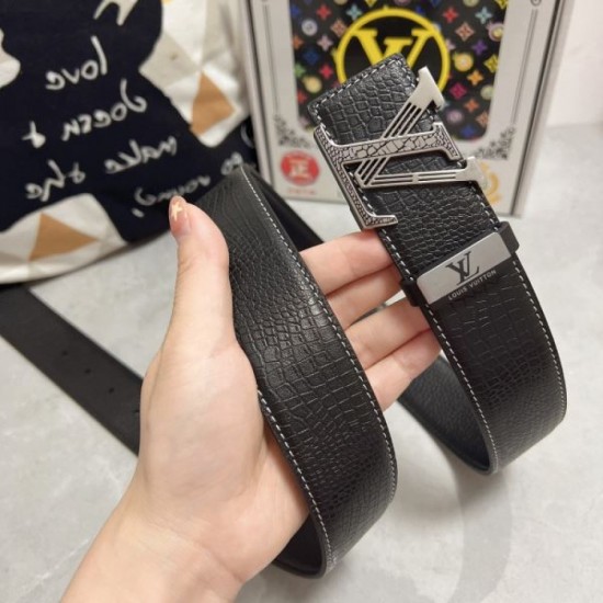LOUIS VUITTON Gift for loved ones 2024SS Belt LOUIS VUITTON Gift for loved ones 2024SS Belt