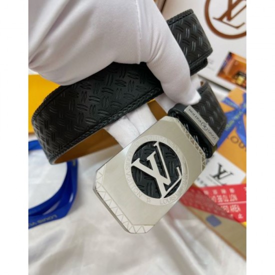 LOUIS VUITTON At the cutting edge of trends 2024SS belt LOUIS VUITTON At the cutting edge of trends 2024SS belt
