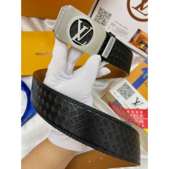 LOUIS VUITTON At the cutting edge of trends 2024SS belt LOUIS VUITTON At the cutting edge of trends 2024SS belt