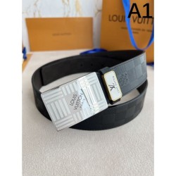LOUIS VUITTON Louis Vuitton has a high approval rating overseas! 2024SS belt