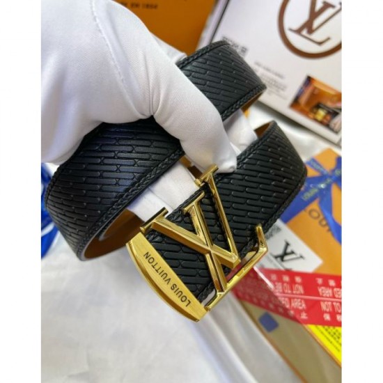 LOUIS VUITTON 2024SS Belt with a mature and sexy impression LOUIS VUITTON 2024SS Belt with a mature and sexy impression