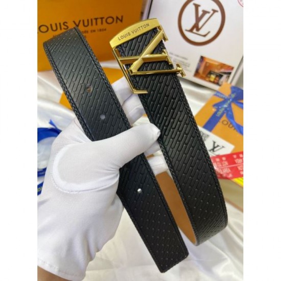 LOUIS VUITTON 2024SS Belt with a mature and sexy impression LOUIS VUITTON 2024SS Belt with a mature and sexy impression