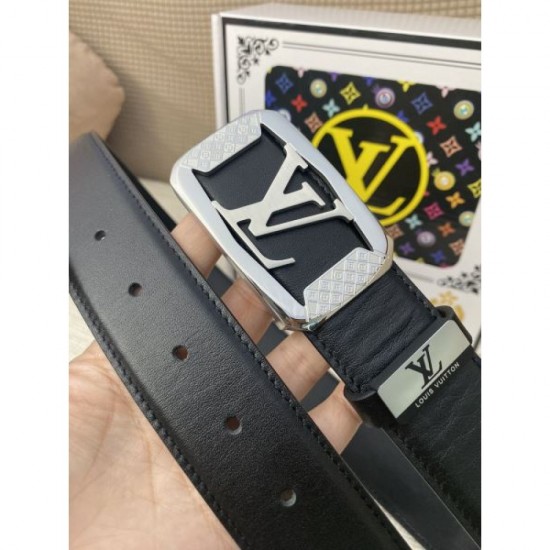 LOUIS VUITTON Mature design 2024SS belt LOUIS VUITTON Mature design 2024SS belt