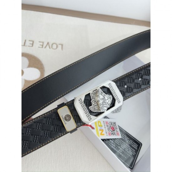 VERSACE Versace Attractive Style 2024SS Belt VERSACE Versace Attractive Style 2024SS Belt