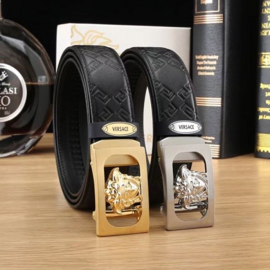 VERSACE Versace 2024SS belt, especially popular this spring/summer season VERSACE Versace 2024SS belt, especially popular this spring/summer season