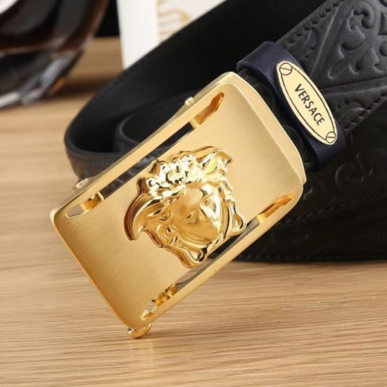 VERSACE This season's must-have item 2024SS belt VERSACE This season's must-have item 2024SS belt