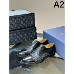 DIOR Dior The perfect color for early spring 2024SS Men's business shoes