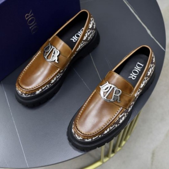 2024FW Men's Business Shoes DIOR Popular item in magazines and on the streets 2024FW Men's Business Shoes DIOR Popular item in magazines and on the streets