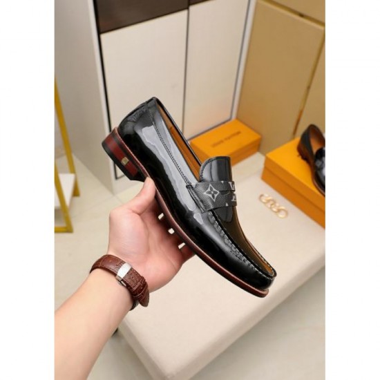 LOUIS VUITTON This year's big trends 2024SS Men's business shoes LOUIS VUITTON This year's big trends 2024SS Men's business shoes