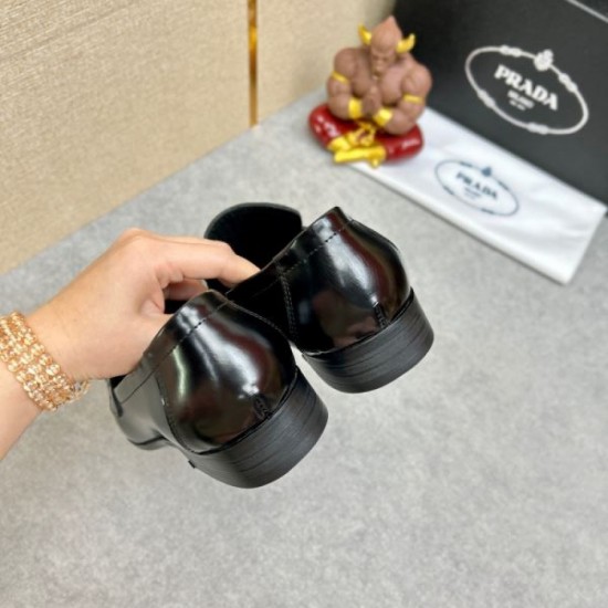 PRADA Prada 2024SS men's business shoes that are fashionable this season PRADA Prada 2024SS men's business shoes that are fashionable this season