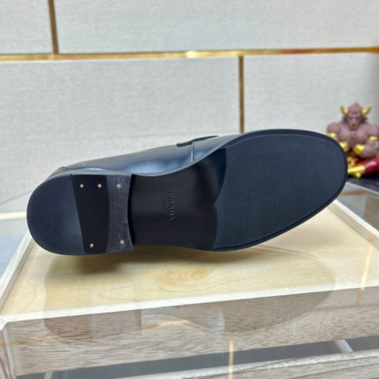 PRADA Prada 2024SS men's business shoes that are fashionable this season PRADA Prada 2024SS men's business shoes that are fashionable this season