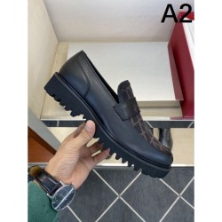 VALENTINO The boom is heating up again 2024SS Men's business shoes