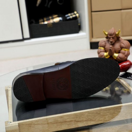 VERSACE Popular items back in stock 2024SS Men's business shoes VERSACE Popular items back in stock 2024SS Men's business shoes