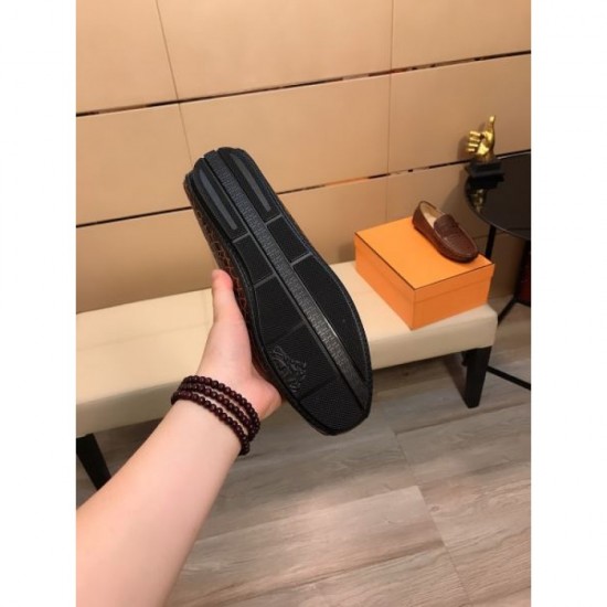 VERSACE Best Selling 2024SS Men's Business Shoes VERSACE Best Selling 2024SS Men's Business Shoes