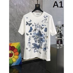 2024SS DIOR Short sleeve T-shirt that is sure to be a hit this year too