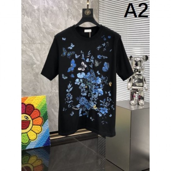 2024SS DIOR Short sleeve T-shirt that is sure to be a hit this year too 2024SS DIOR Short sleeve T-shirt that is sure to be a hit this year too