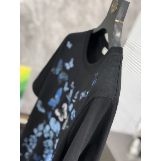 2024SS DIOR Short sleeve T-shirt that is sure to be a hit this year too 2024SS DIOR Short sleeve T-shirt that is sure to be a hit this year too