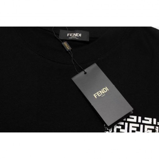 2024SS New product that is extremely popular FENDI Short sleeve T-shirt 2024SS New product that is extremely popular FENDI Short sleeve T-shirt