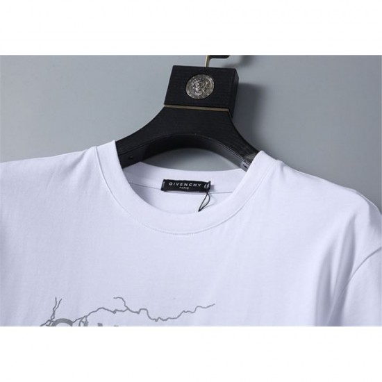 2024SS New Spring/Summer Sold Out Magazine GIVENCHY Short Sleeve T-Shirt 2024SS New Spring/Summer Sold Out Magazine GIVENCHY Short Sleeve T-Shirt