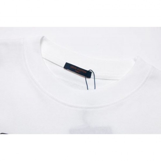 2024SS Spring/Summer Standard New LOUIS VUITTON Short Sleeve T-shirt 2024SS Spring/Summer Standard New LOUIS VUITTON Short Sleeve T-shirt