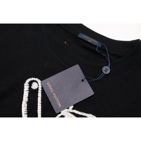 2024SS Great use during spring and summer LOUIS VUITTON Short sleeve T-shirt 2024SS Great use during spring and summer LOUIS VUITTON Short sleeve T-shirt