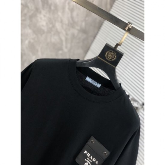 2024SS PRADA short sleeve T-shirt loved by celebrities and celebrities 2024SS PRADA short sleeve T-shirt loved by celebrities and celebrities