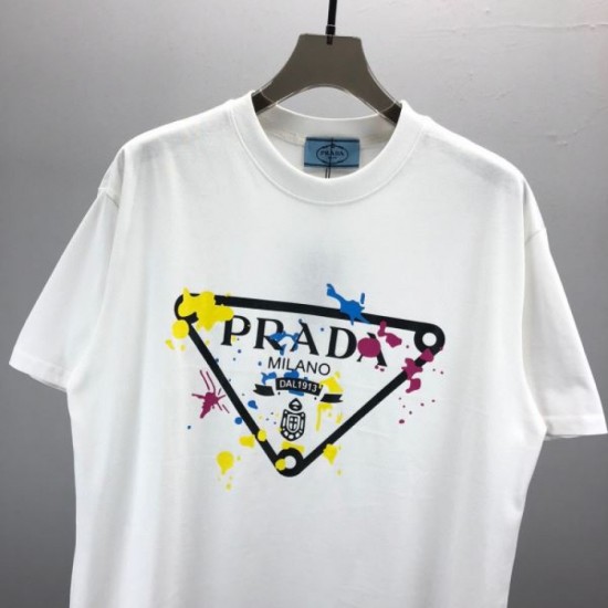 2024SS This season's explosively popular standard product PRADA Short sleeve T-shirt 2024SS This season's explosively popular standard product PRADA Short sleeve T-shirt
