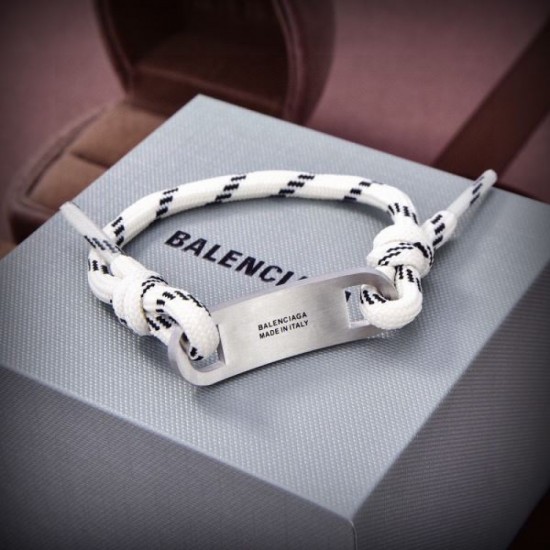BALENCIAGA Balenciaga super popular model arrival 2024SS bracelet BALENCIAGA Balenciaga super popular model arrival 2024SS bracelet