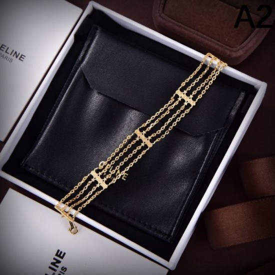 Small quantity in stock ☆ Limited model 2024SS Bracelet CELINE Small quantity in stock ☆ Limited model 2024SS Bracelet CELINE
