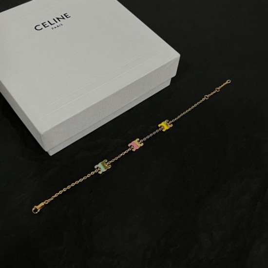 CELINE Celine 2024SS bracelet loved by celebrities and celebrities CELINE Celine 2024SS bracelet loved by celebrities and celebrities