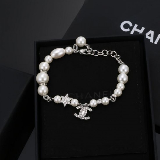 2024SS Bracelet CHANEL for fashion experts 2024SS Bracelet CHANEL for fashion experts