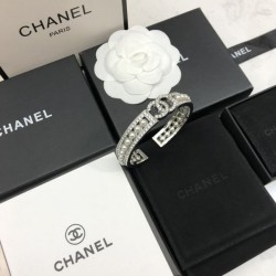 Super rare and difficult to obtain item 2024SS bracelet CHANEL Chanel