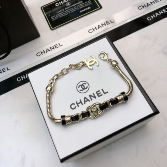 2024SS CHANEL Chanel Bracelet Great for changing seasons 2024SS CHANEL Chanel Bracelet Great for changing seasons