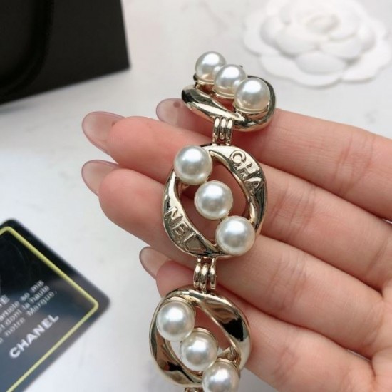 CHANEL New arrival 2024SS bracelet that is sure to be a hit CHANEL New arrival 2024SS bracelet that is sure to be a hit