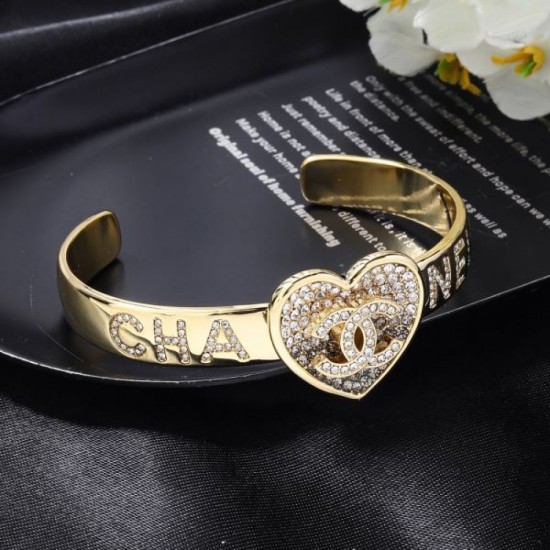 CHANEL Wonderful summer staple item 2024SS bracelet CHANEL Wonderful summer staple item 2024SS bracelet