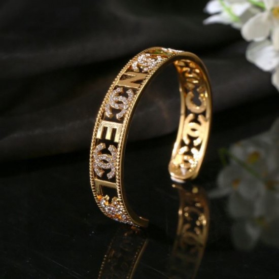 CHANEL This year's excellent item 2024SS bracelet CHANEL This year's excellent item 2024SS bracelet