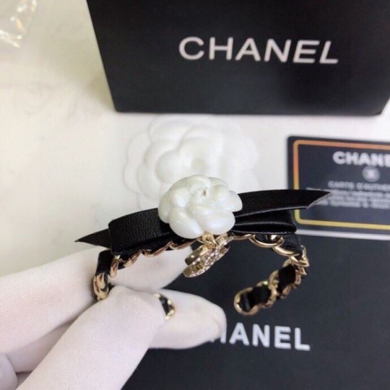 CHANEL CHANEL 2024SS bracelet has a fashionable feel this season CHANEL CHANEL 2024SS bracelet has a fashionable feel this season