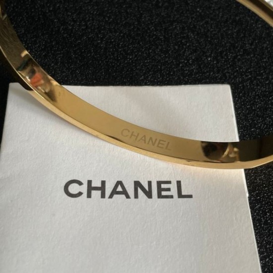 CHANEL Spring/Summer Continuing Trend 2024SS Bracelet CHANEL Spring/Summer Continuing Trend 2024SS Bracelet
