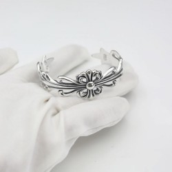 For those who want a classic 2024SS bracelet CHROME HEARTS